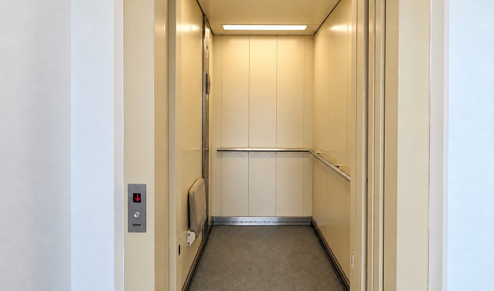 Pronájem bytu 1+kk 25 m², Praha – náhled fotky 12