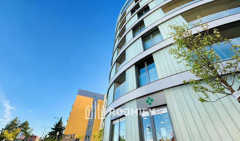 Prodej bytu 2+kk 61 m², Praha – fotka 1 z 16