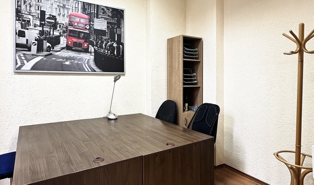 Prodej kanceláře 47 m², Karlovy Vary – náhled fotky 2