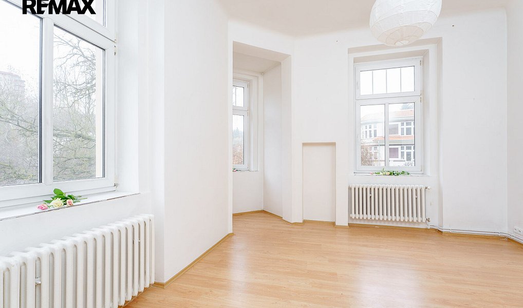 Prodej domu 269 m² s pozemkem 496 m², Praha – náhled fotky 28