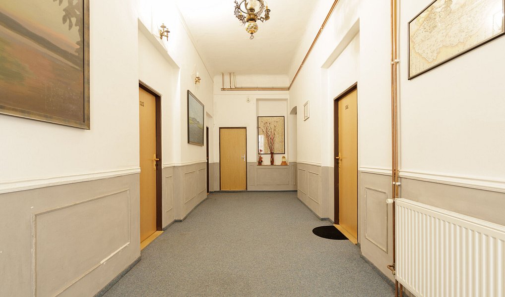 Prodej ubytovacího objektu 820 m², Mikulov – náhled fotky 2