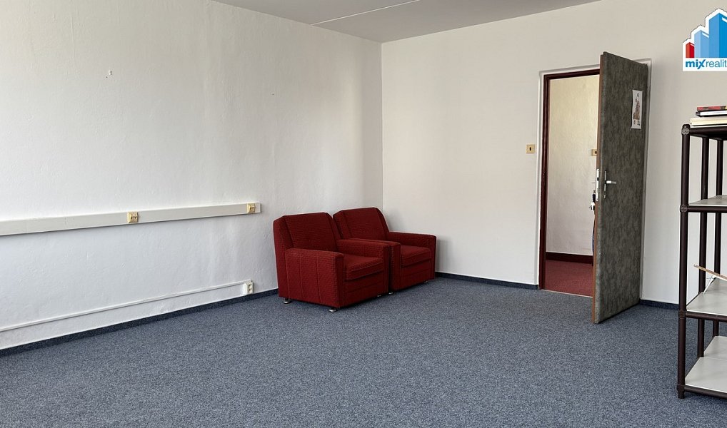 Pronájem kanceláře 27 m², Plzeň – náhled fotky 6