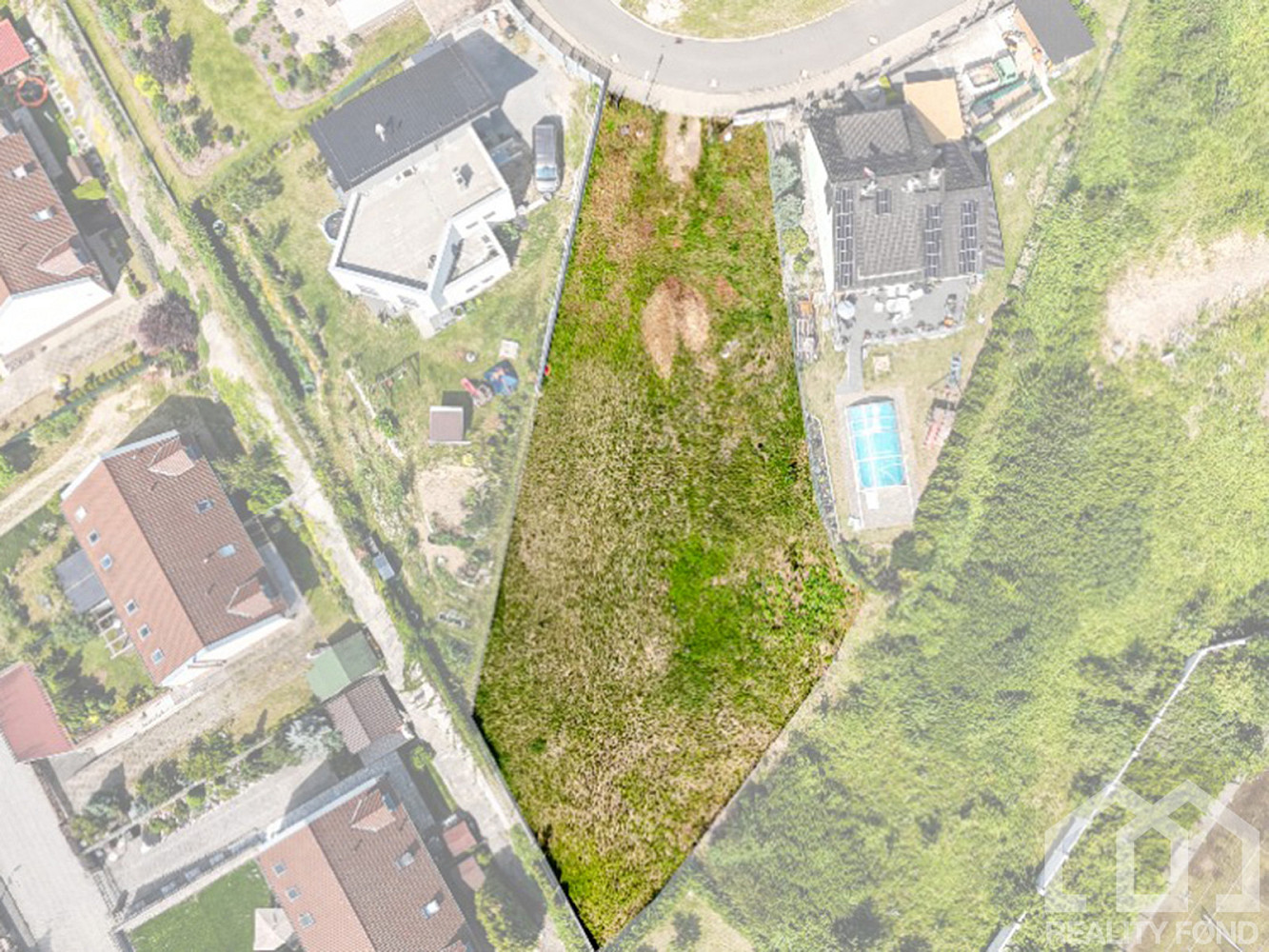 Prodej stavebního pozemku 1 110 m² — photo 2