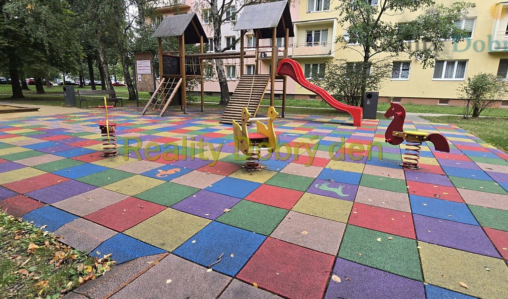 Prodej bytu 3+1 65 m², Opava – náhled fotky 22