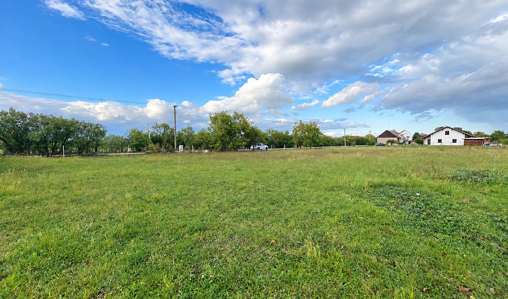 Prodej stavebního pozemku 1 162 m², Horka – náhled fotky 6