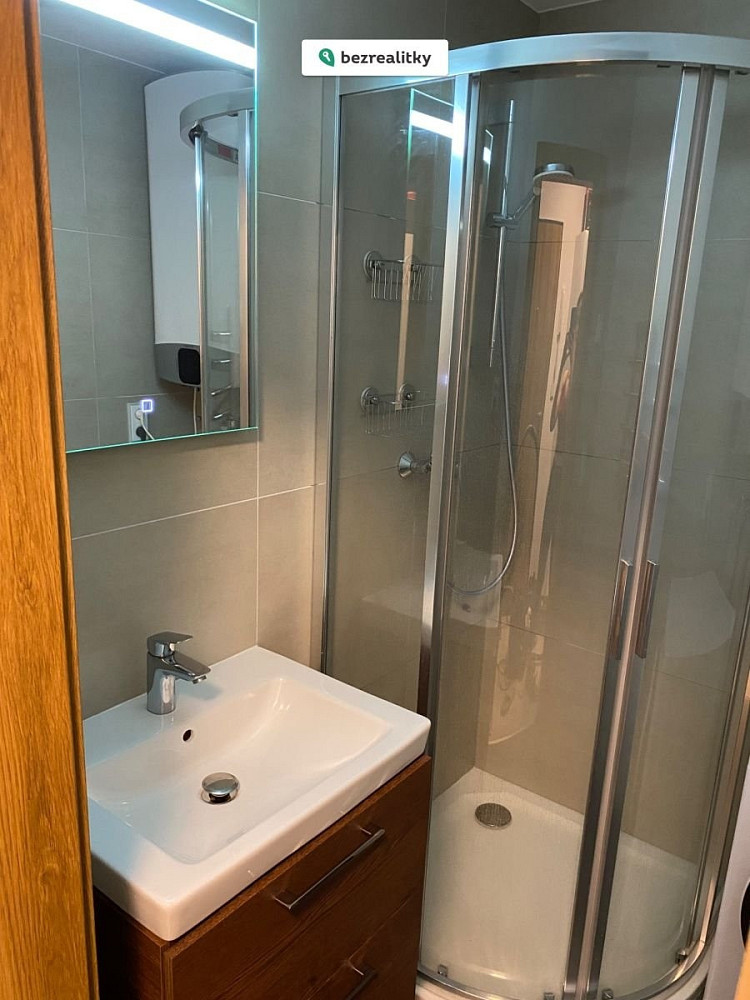 Prodej bytu 2+kk 42 m² – fotografie 3