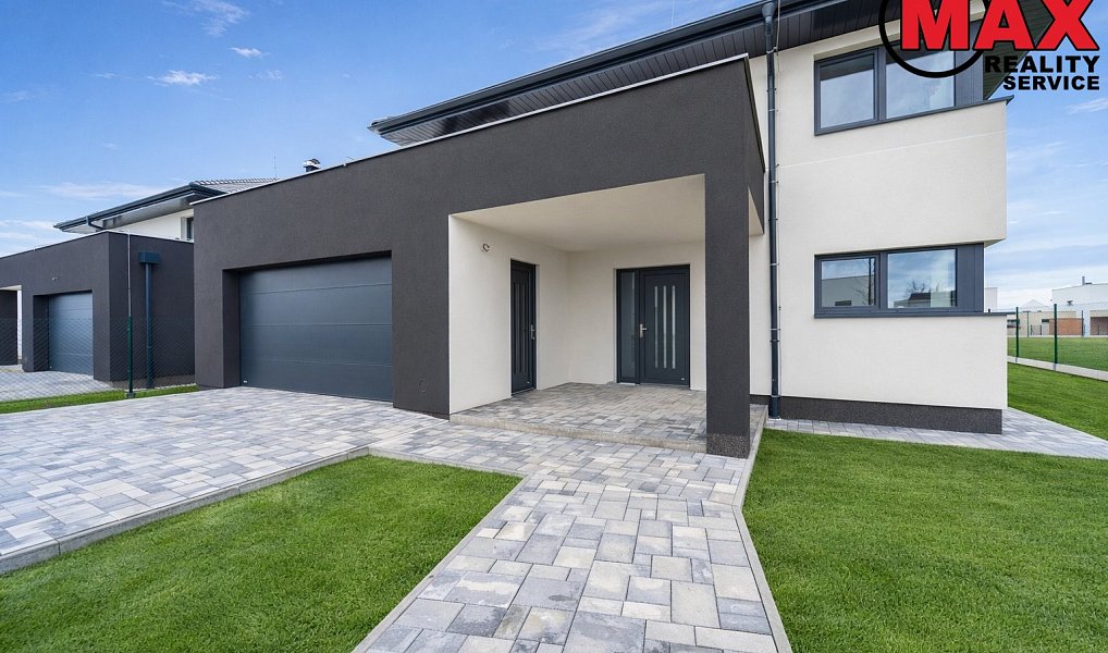 Prodej domu 216 m² s pozemkem 821 m², Vysoký Újezd – náhled fotky 4