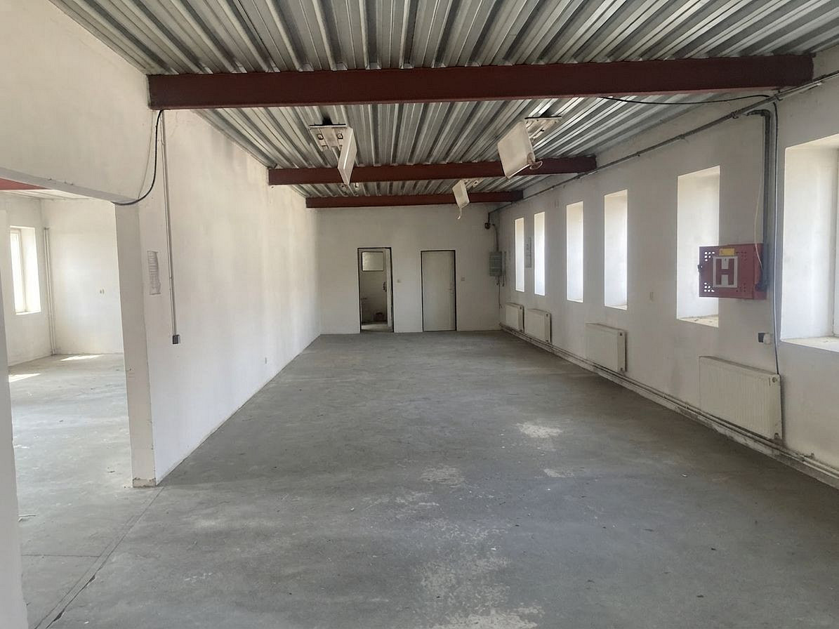 Pronájem skladovacích prostor 511 m² – fotografie 3