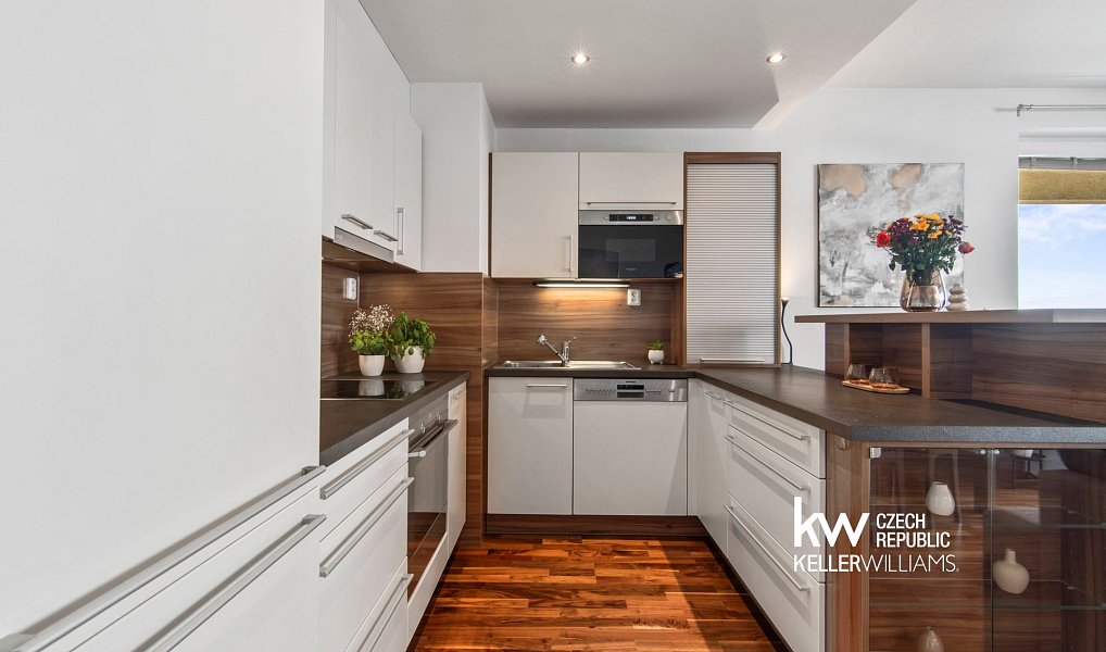 Prodej bytu 4+kk 95 m², Praha – náhled fotky 11