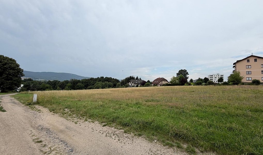 Prodej stavebního pozemku 2 153 m², Liberec – náhled fotky 9