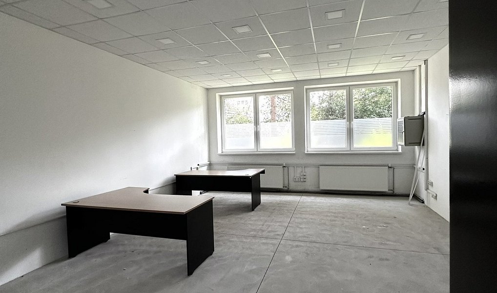 Pronájem skladovacích prostor 618 m², Hořice – náhled fotky 4