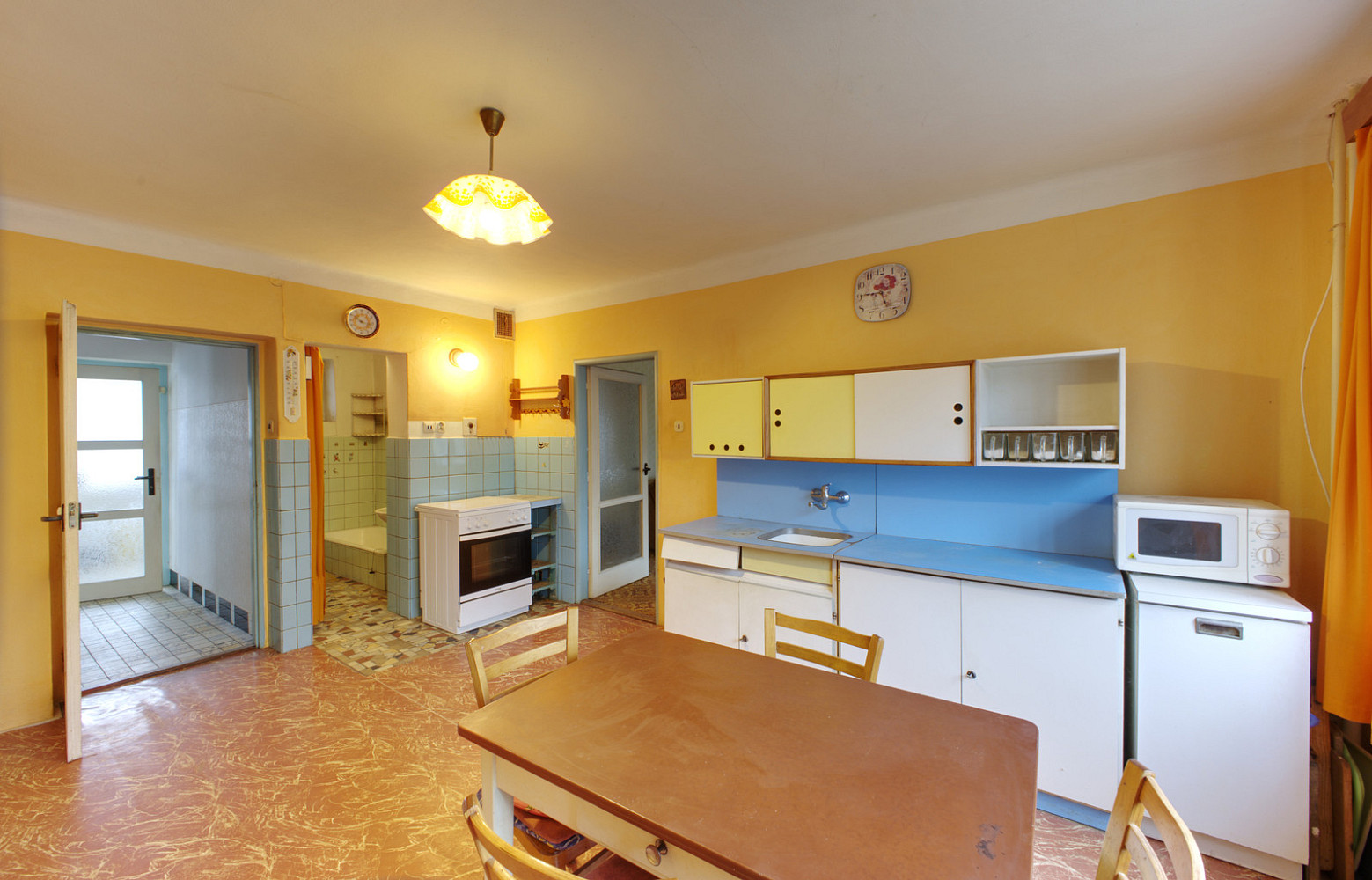 Prodej domu 147 m² s pozemkem 552 m² – fotografie 2