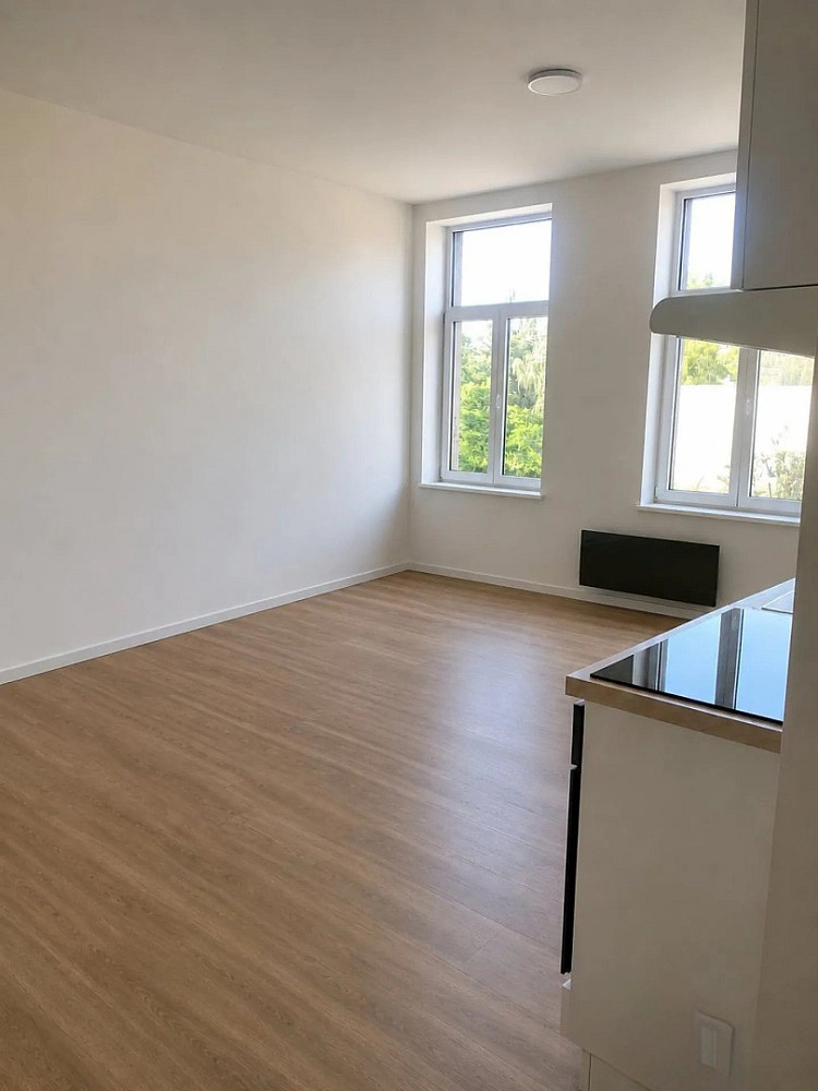 Pronájem bytu 1+kk 43 m² – fotografie 2