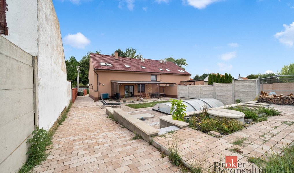 Prodej domu 178 m² s pozemkem 1 562 m², Pozořice – náhled fotky 12