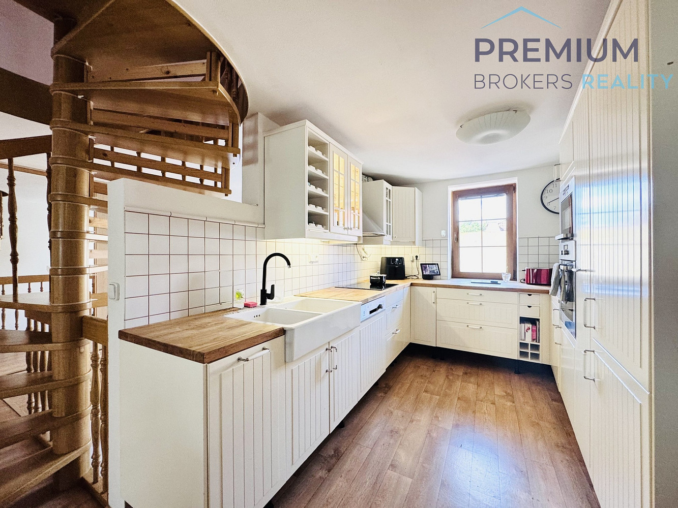 Pronájem domu 150 m² s pozemkem 135 m² – fotografie 2