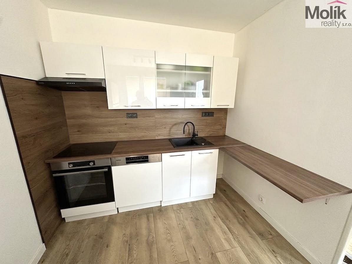 Prodej bytu 3+1 69 m² – fotografie 2