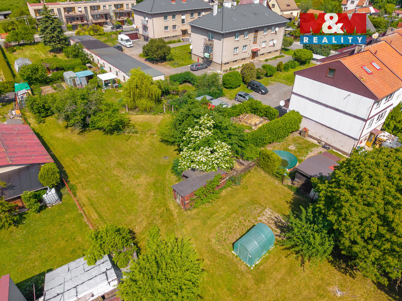 Prodej stavebního pozemku 894 m² – fotografie 3