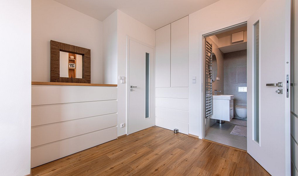 Prodej bytu 4+kk 122 m², Praha – náhled fotky 27