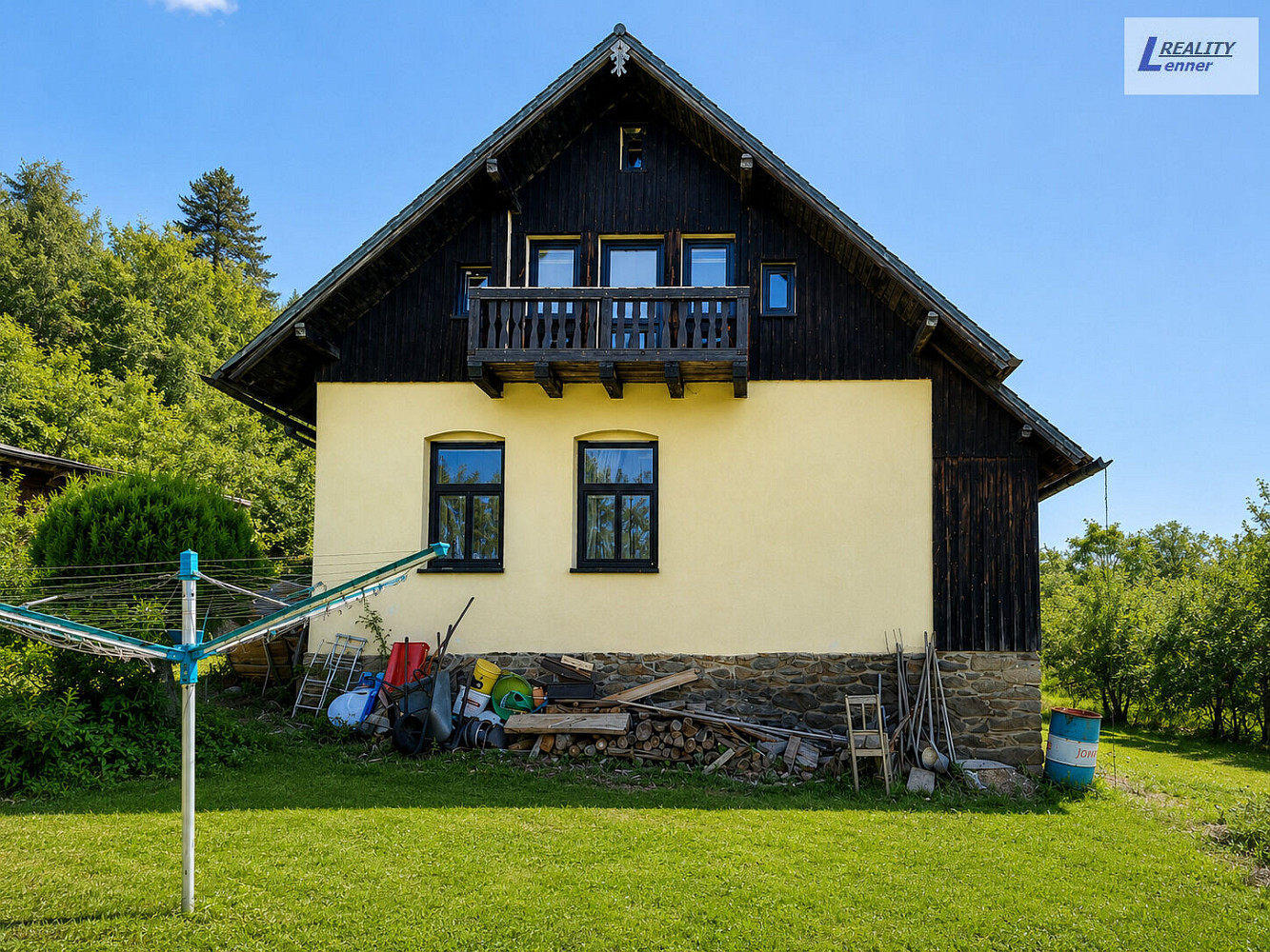 Prodej domu 114 m² s pozemkem 1 927 m²