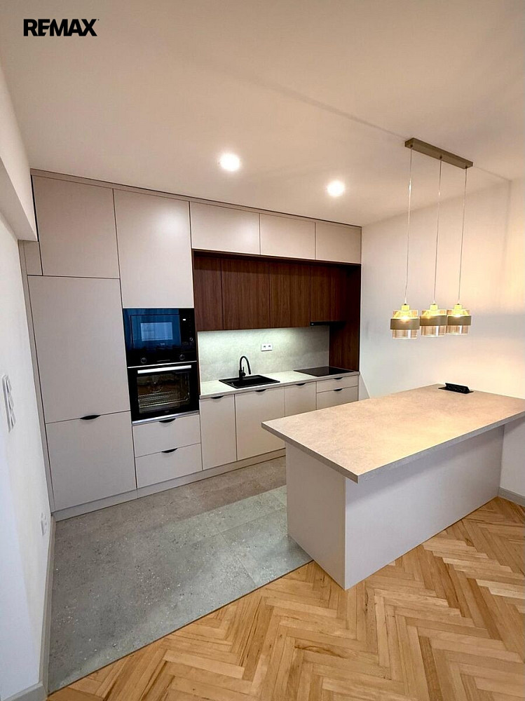 Pronájem bytu 2+1 61 m² – fotografie 2