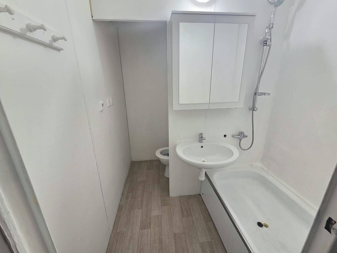 Pronájem bytu 2+kk 39 m² – fotografie 2