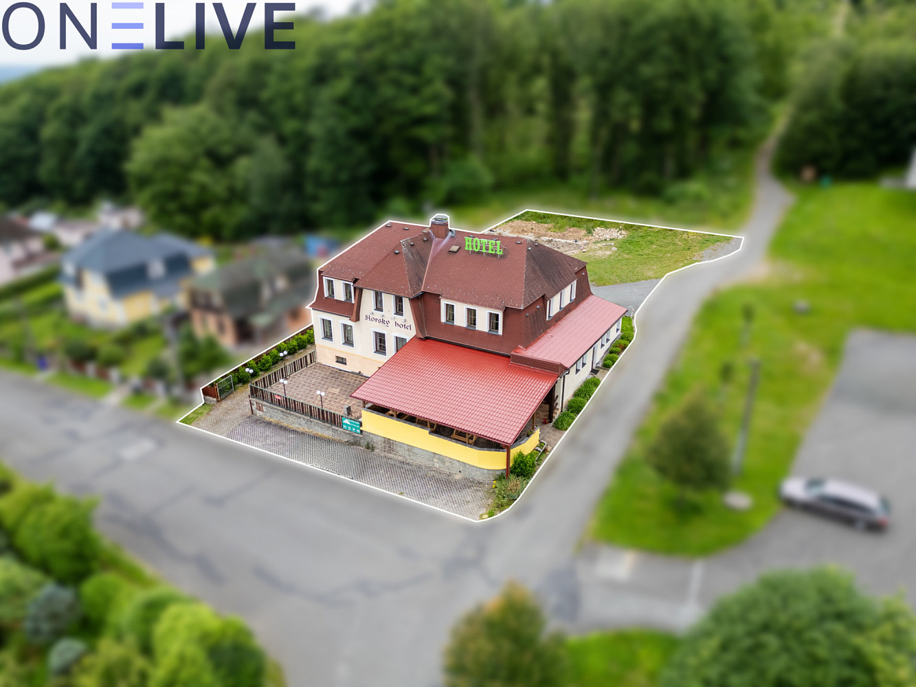 Prodej komerčního objektu (jiného typu) 450 m²
