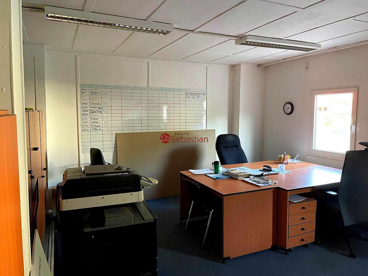 Pronájem kanceláře 340 m² — photo 3