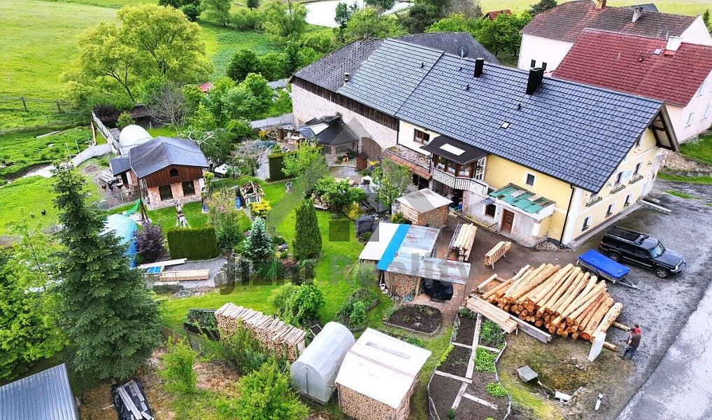 Prodej domu 500 m² s pozemkem 2 856 m², Vyšší Brod – náhled fotky 3