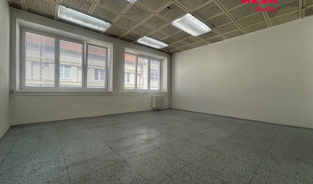 Pronájem kanceláře 20 m², Písek – náhled fotky 8