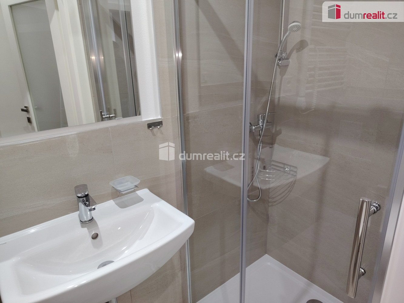 Pronájem bytu 1+kk 21 m² — photo 4