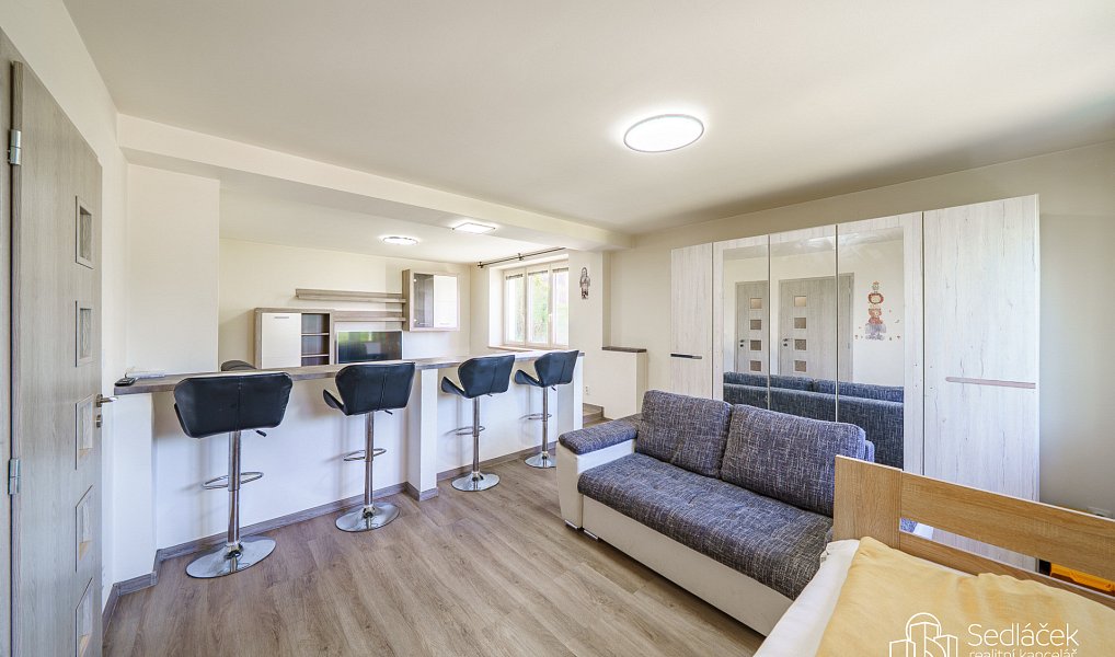 Prodej domu 150 m² s pozemkem 769 m², Kaceřov – náhled fotky 3