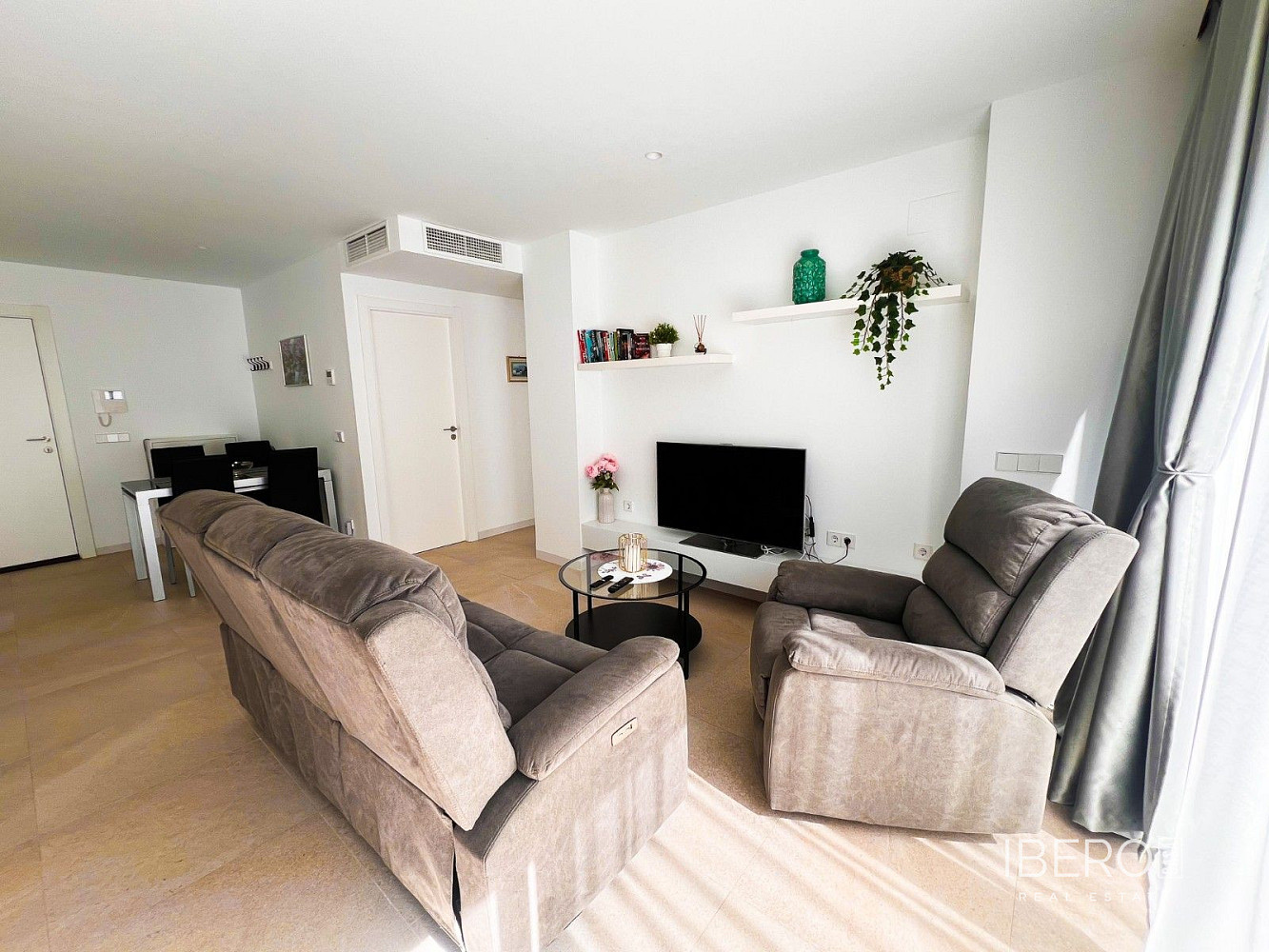 Piso 3+kk – Torrevieja, Urbanización Los Balcones - Más