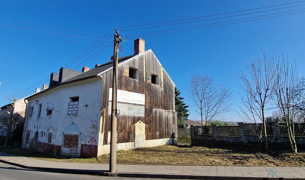 Prodej domu 500 m² s pozemkem 610 m², Lom – náhled fotky 4