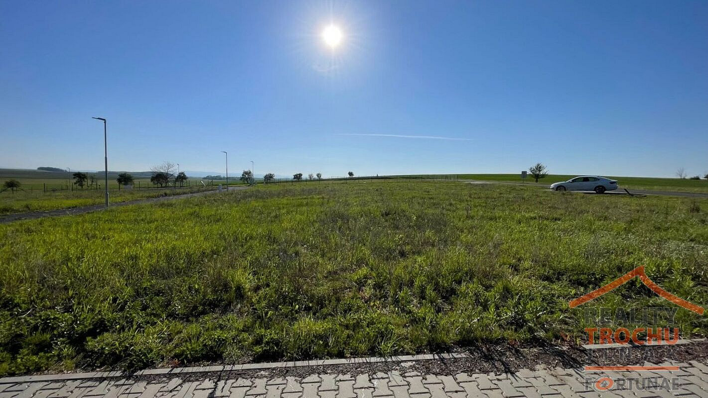 Prodej stavebního pozemku 1 024 m² – fotografie 5