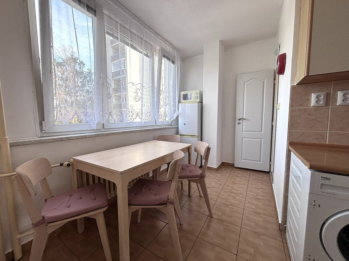 Pronájem bytu 2+1 59 m² – fotografie 2