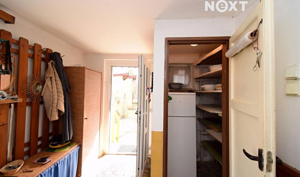 Prodej domu 209 m² s pozemkem 1 241 m², Nenačovice – náhled fotky 9