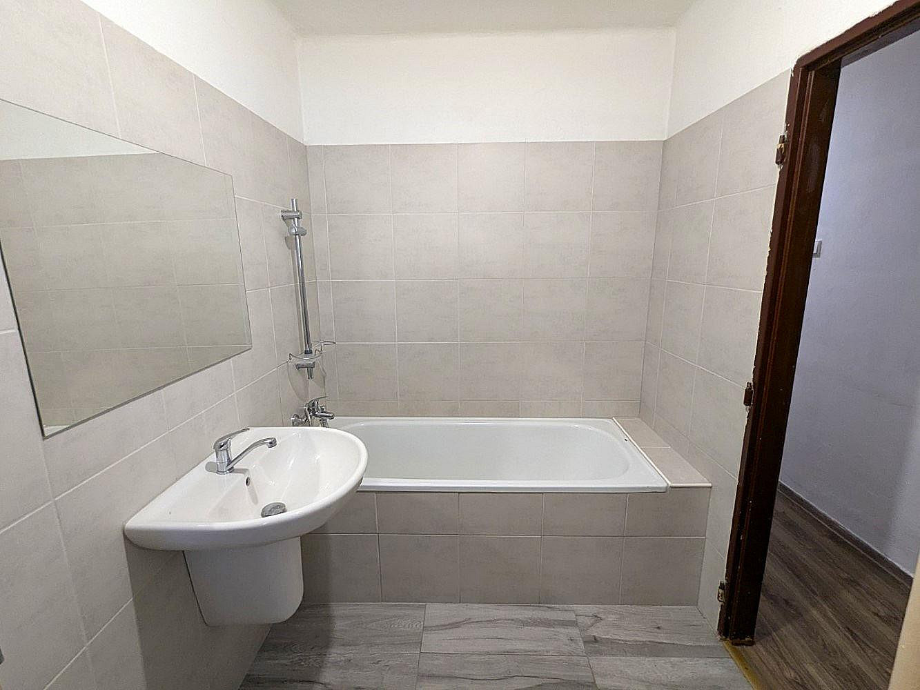 Pronájem bytu 1+1 36 m² – pohled 3