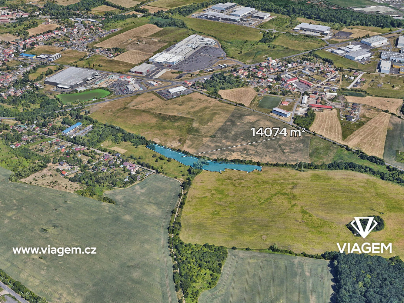 Prodej pole 1 688 m²