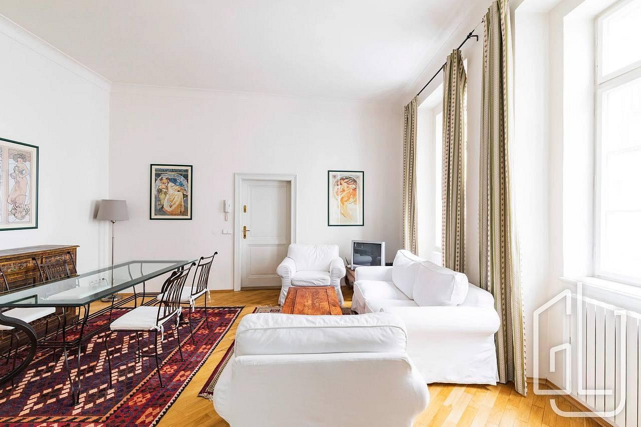 Pronájem bytu 2+1 73 m² – fotografie 3