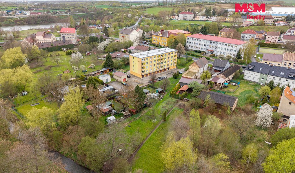 Prodej zahrady 1 050 m², Hostomice – náhled fotky 3
