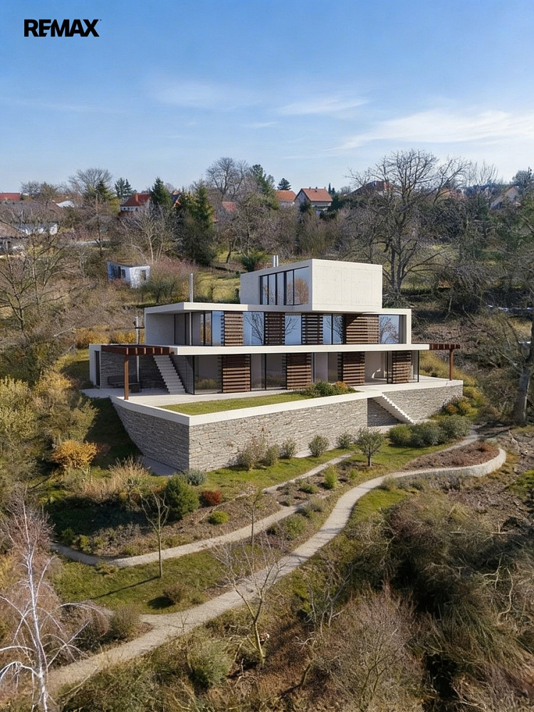 Prodej stavebního pozemku 1 872 m² — photo 4