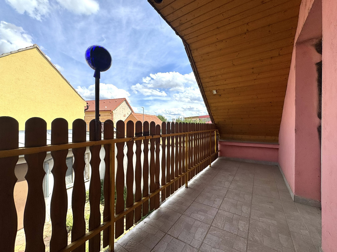 Prodej domu 140 m² s pozemkem 217 m² – fotografie 2