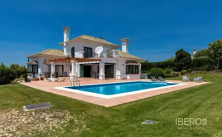 Prodej domu 400 m² s pozemkem 2 435 m², Arcos de la Frontera, Španělsko