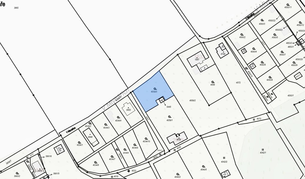 Prodej stavebního pozemku 743 m², Žatec – náhled fotky 3