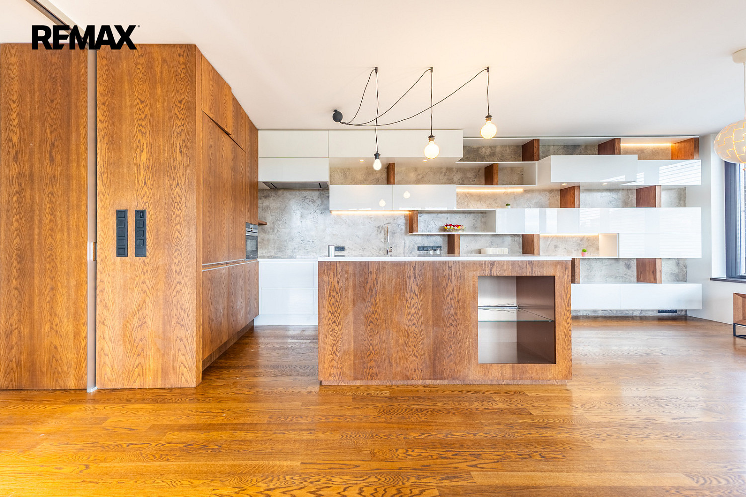 Pronájem bytu 3+kk 112 m²