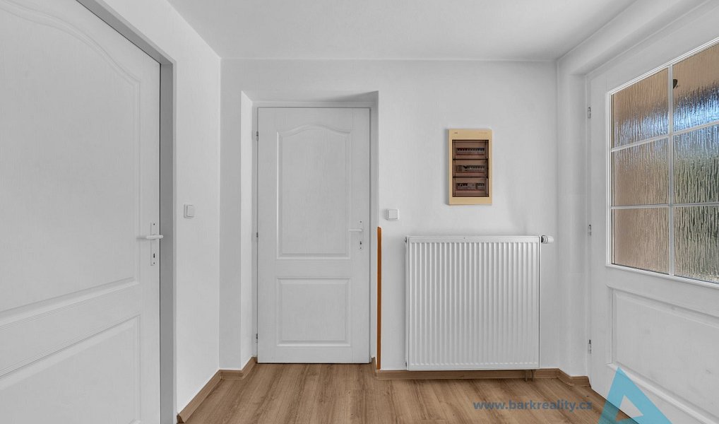 Prodej domu 180 m² s pozemkem 628 m², Nová Paka – náhled fotky 10