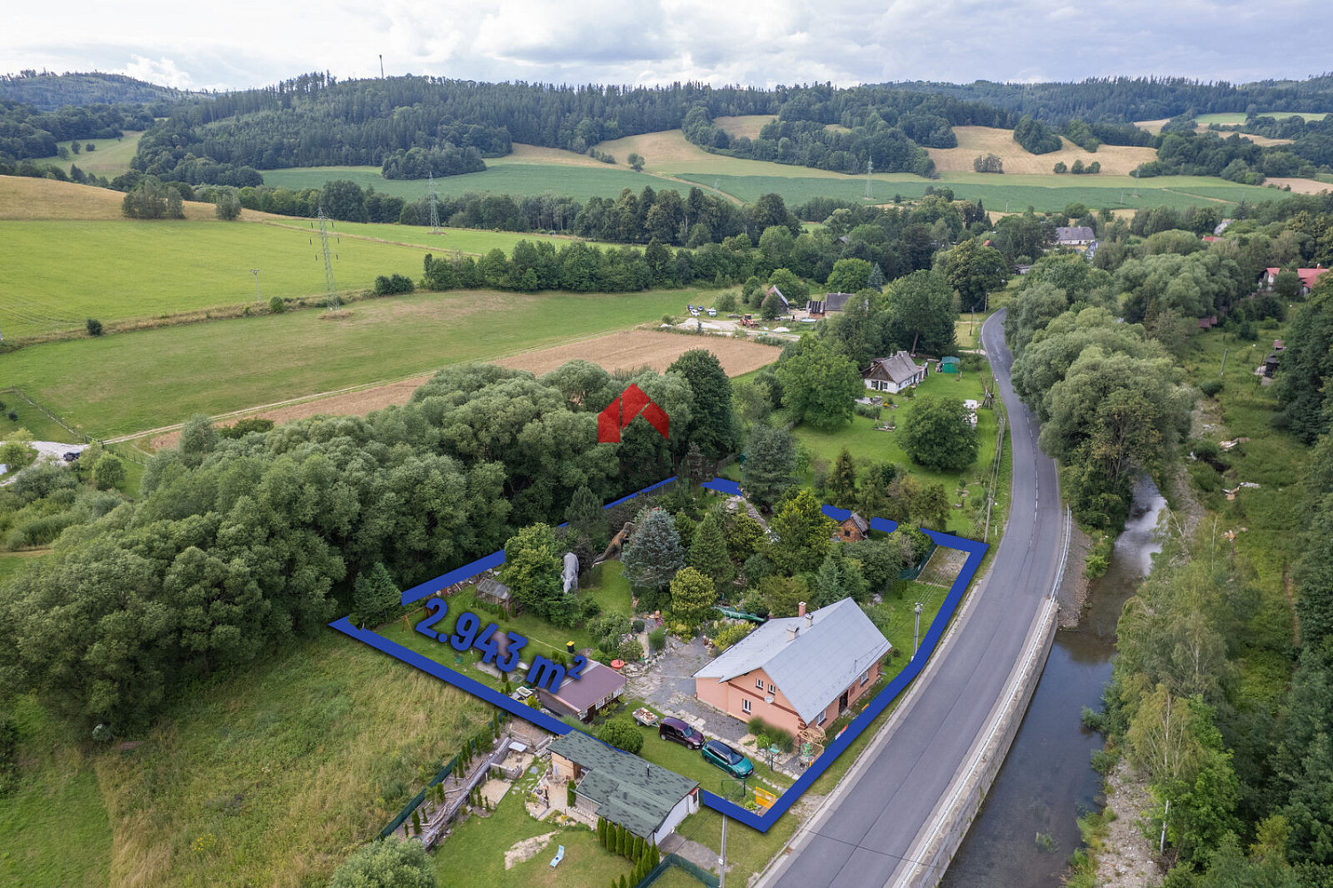 Prodej domu 153 m² s pozemkem 2 943 m²