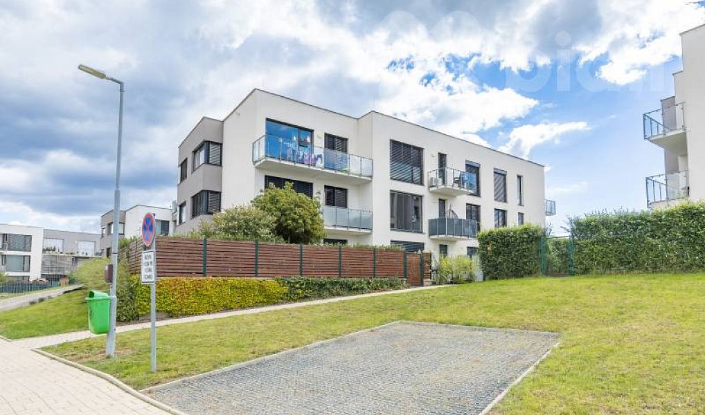Prodej bytu 3+kk 81 m², Jinočany – náhled fotky 27