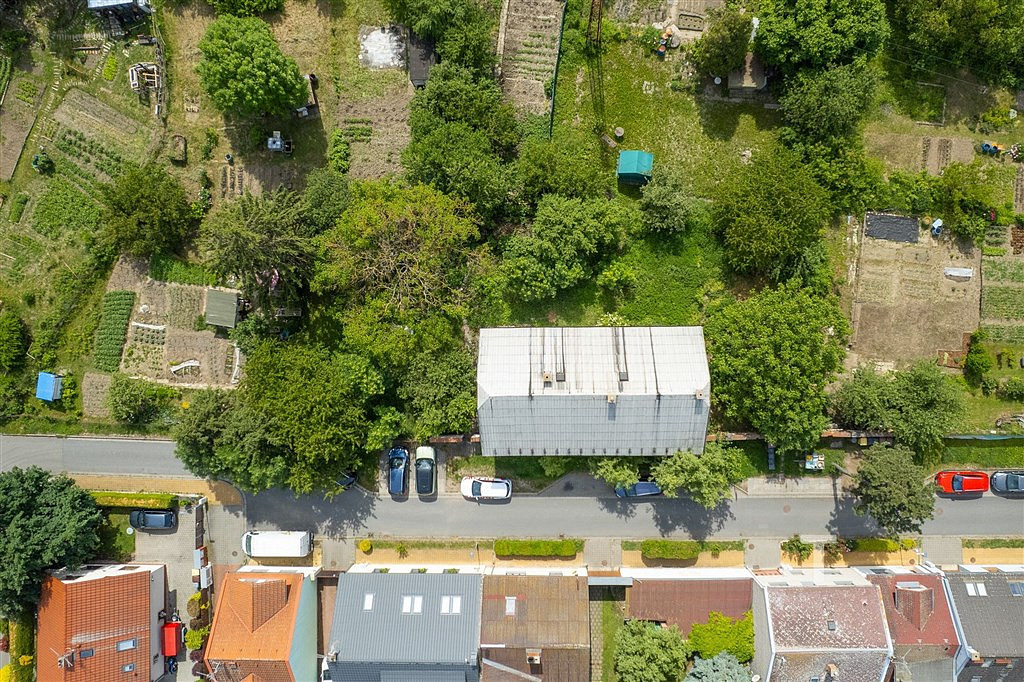 Prodej domu 430 m² s pozemkem 1 800 m² - Ansicht 4