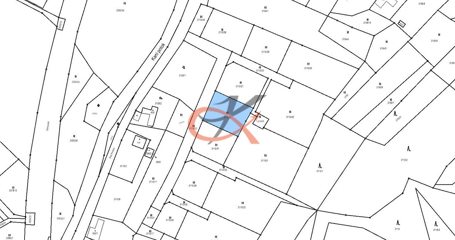 Prodej stavebního pozemku 1 066 m²